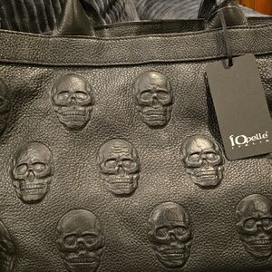 Io pelle  Itallian Leather Black Skull Embossed Women's Bag